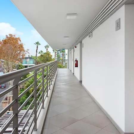 Dfm Happy Days E - Funchal